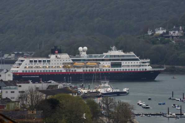 23 April 2022 - 06-59-00 

----------------------
Cruise ship Maud arrives in Dartmouth.